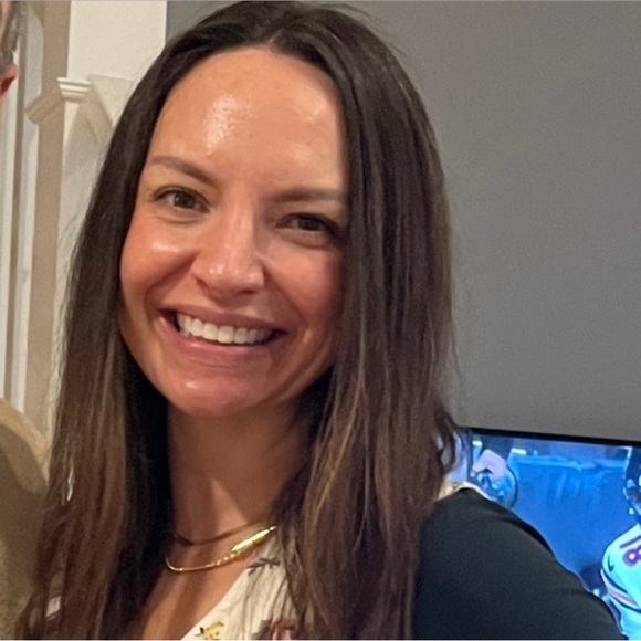 Meet your Posher, Ashton - Picture 2 of 2